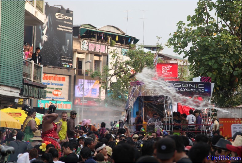 2013_泰国清迈_宋干节_泼水节 2013_泰国清迈_宋干节_泼水节