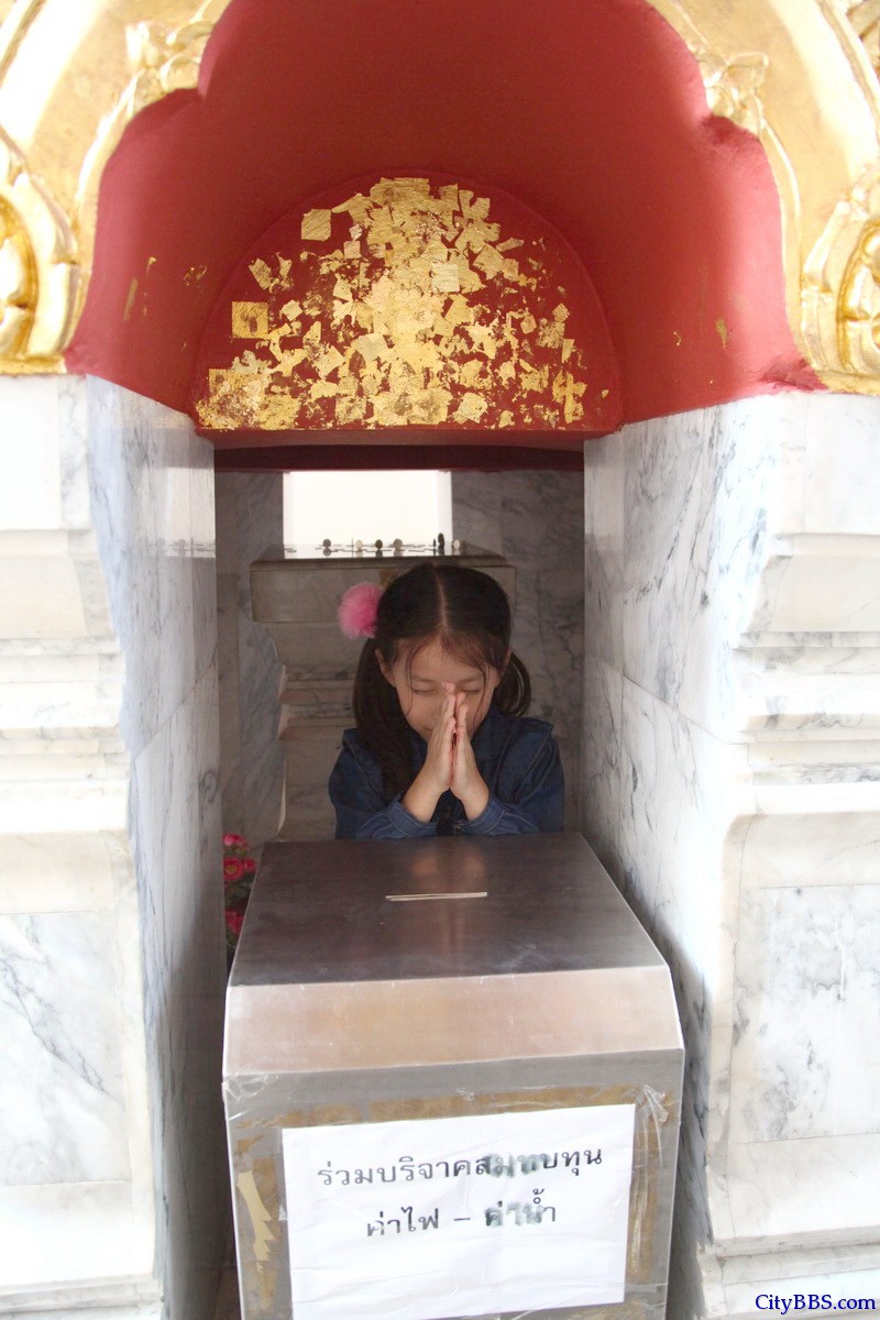 美斯乐山顶寺庙