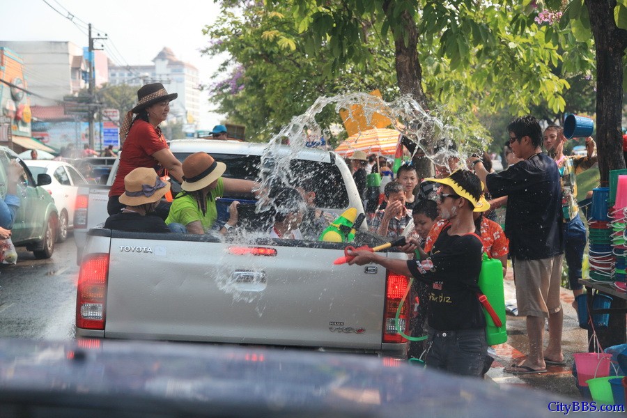 2014_ChiangMai_Songkran_泰国清迈宋干节