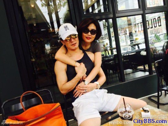 哈文全家游清迈 女儿漂亮李咏秀肌肉露酷