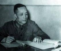 美国当年费尽心思拦下钱学森但漏掉了这个人