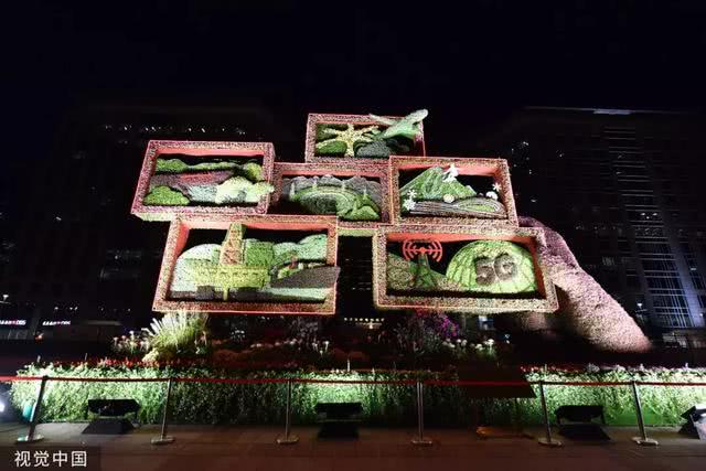 天安门长安街张灯结彩 北京盛装迎70年大庆