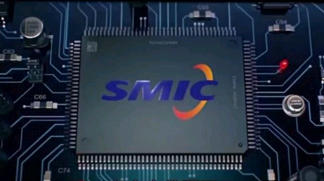 芯片示意图和中芯国际公司徽标