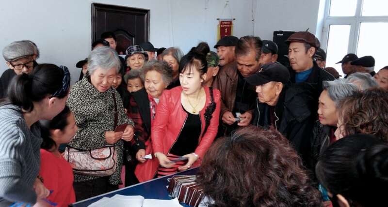 中国提前进入人口负增长 中国提前进入人口负增长