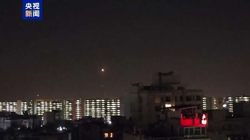 以色列向伊朗德黑兰省、胡齐斯坦省、伊拉姆省军事中心等目标发动袭击 以色列向伊朗德黑兰省、胡齐斯坦省、伊拉姆省军事中心等目标发动袭击