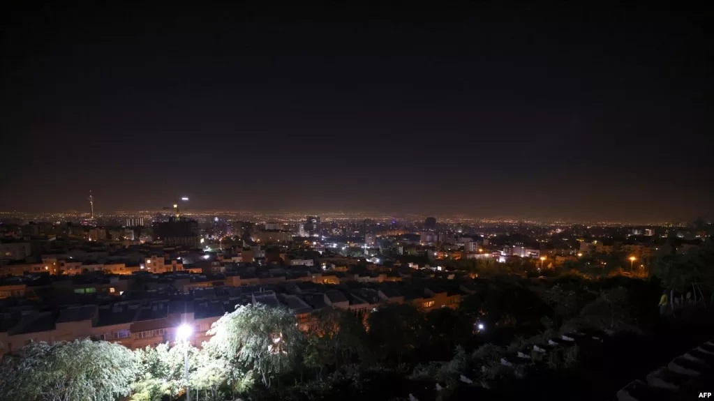 伊朗首都德黑兰遭到以色列空军一连串空袭 伊朗首都德黑兰遭到以色列空军一连串空袭