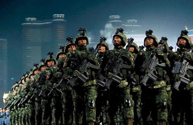 参加阅兵的朝鲜士兵 参加阅兵的朝鲜士兵